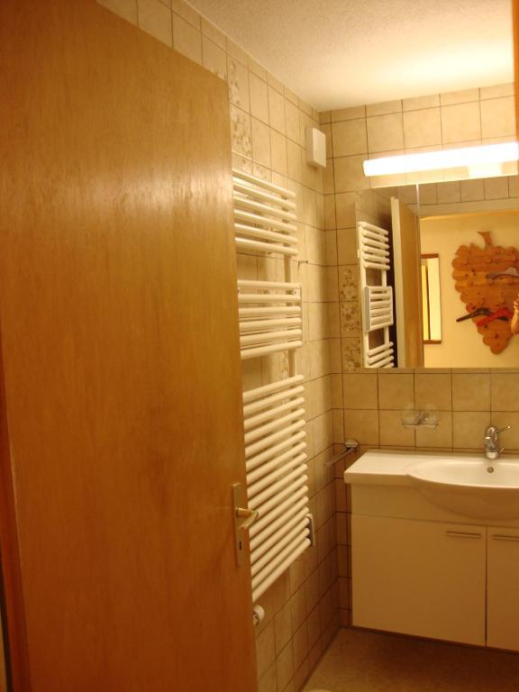Studio Elsighorn Daire Frutigen Oda fotoğraf